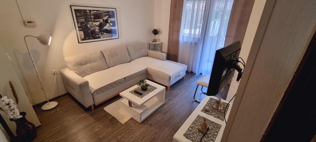 Apartment Evergreen Пула Екстер'єр фото